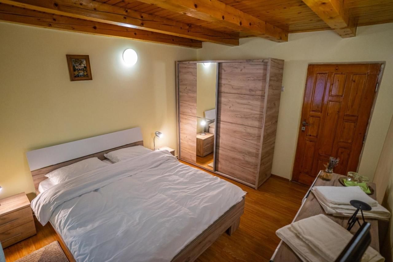 Гостевой дом Casa Mihai Брашов-12