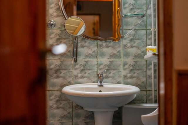 Гостевой дом Casa Mihai Брашов-25