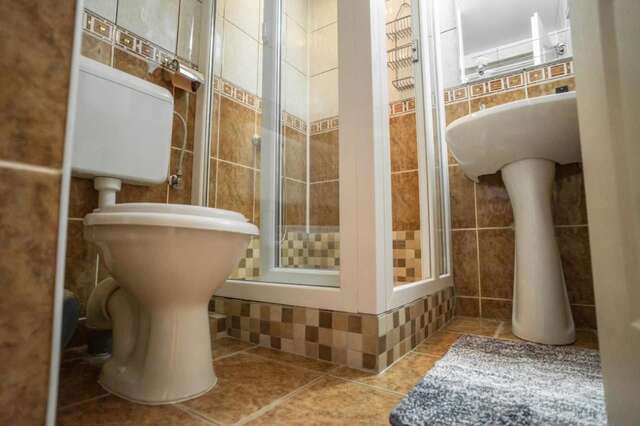 Гостевой дом Casa Mihai Брашов-34
